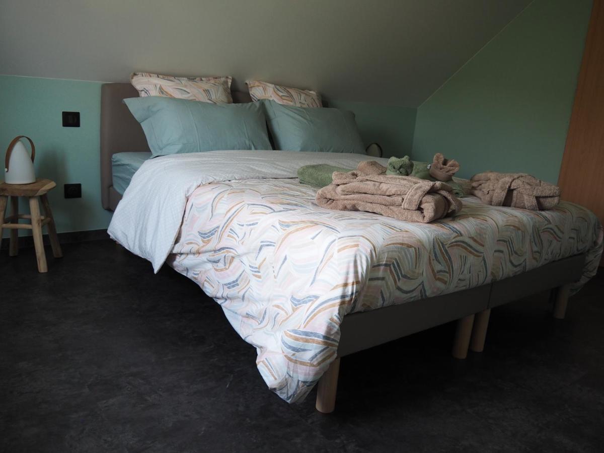 Gîte Le Renouveau avec jacuzzi privatif Laveline Exterior foto