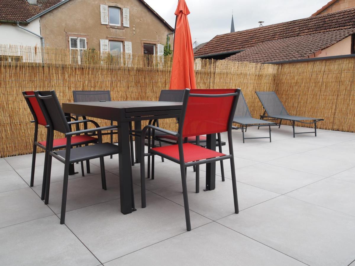 Gîte Le Renouveau avec jacuzzi privatif Laveline Exterior foto